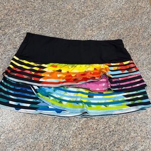 Lucky in Love Geometric Women's Skort - size medium